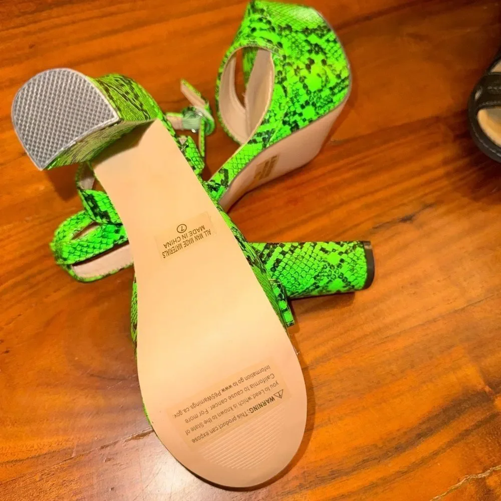 Nordstrom: Lime Green faux Snakeskin Platform Heels NWOT SZ 7